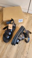 NEU Dr.Martens Blaire 41 Lederschuhe Sandalen Riehmen Sommer goth Nordrhein-Westfalen - Lippstadt Vorschau