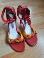 Pierre Cardin Echtleder Schuhe Sandalen orange gelb Gr. 36 Niedersachsen - Wilhelmshaven Vorschau