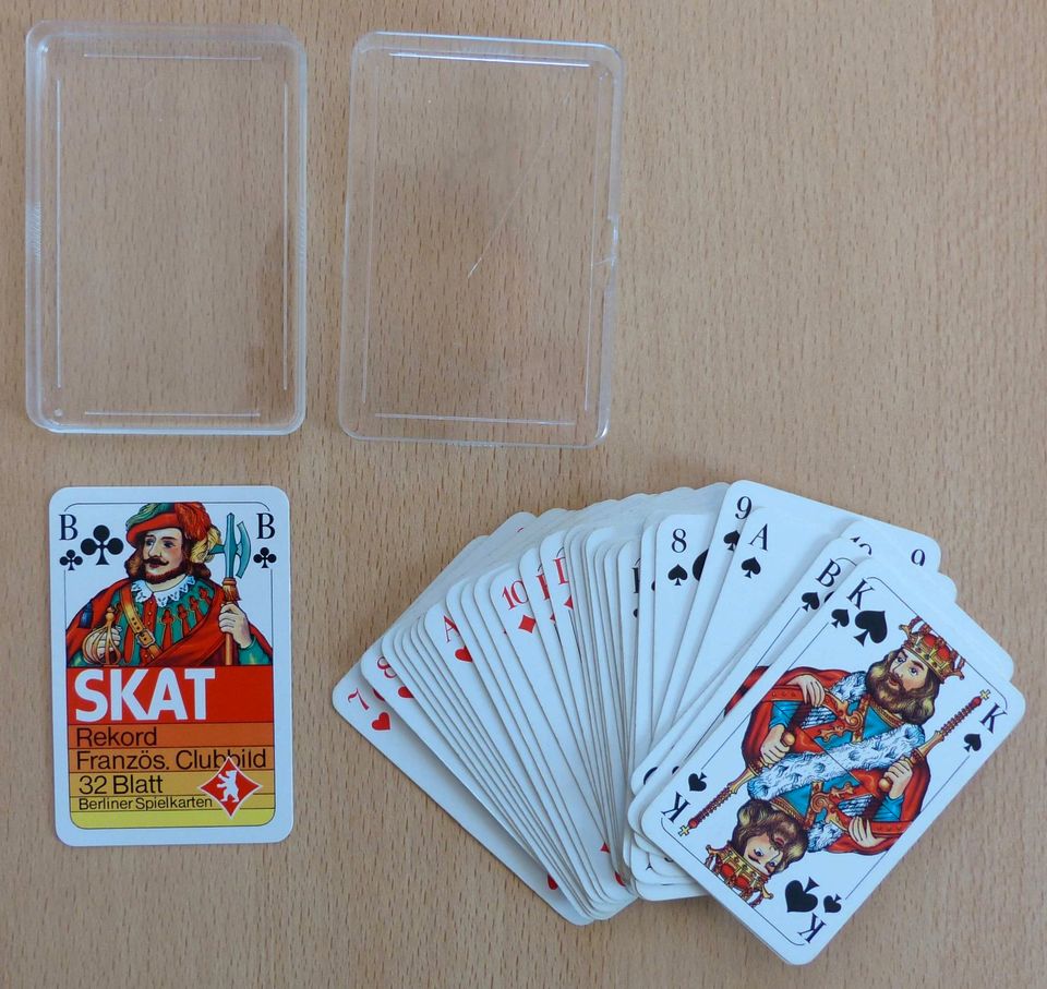 Kartenspiele, Skat, 32 Blatt,52+2J,52+4J Blatt, Singapore Air, ab in Habichtswald