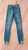 Primark Jeans blau Gr. 32 Damen Mädchen Hose Niedersachsen - Bad Essen Vorschau