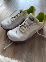 Puma Echtleder Fitness Turnschuhe Gr 38 Niedersachsen - Syke Vorschau