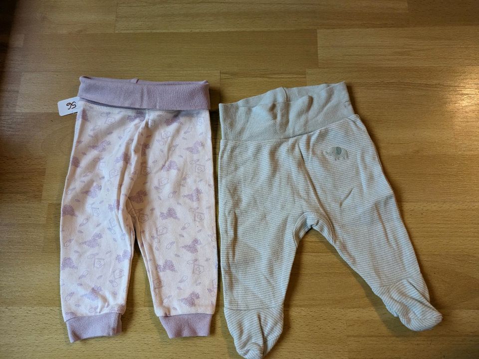 Bekleidungspaket Gr. 62 23 Teile - Hosen, UV Anzug, Jäckchen... in Hiltrup