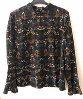 Leichte elegante Langarm Bluse 42 OPUS Köln - Ehrenfeld Vorschau
