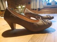 Paul Green Pumps, Größe 37,  Farbe trüffel Saarland - Wadern Vorschau