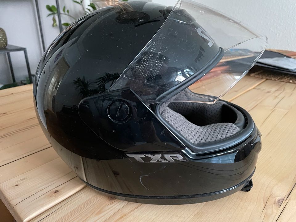 Shoei TXR Helm - Größe S in Frankfurt am Main