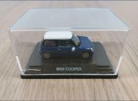 MINI Cooper 41586-02-02 Modellauto blau weiß in kleiner Vitrine Dortmund - Innenstadt-West Vorschau