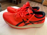 Asics metaracer Tokyo Gr. 40,5 / tokiyo1012A 946 top Zustand Aachen - Laurensberg Vorschau