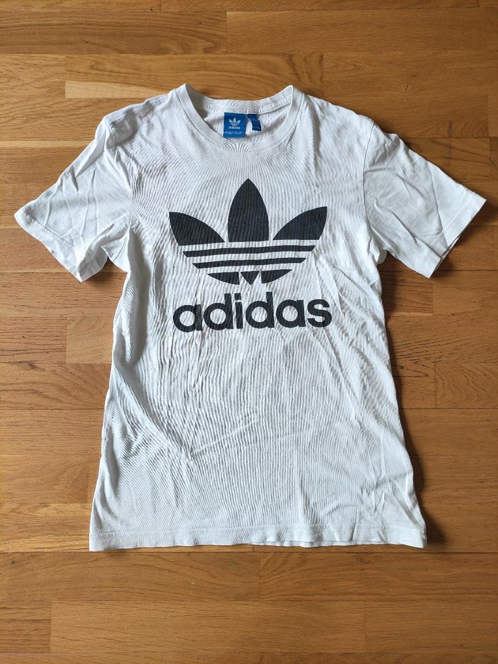 Adidas T-Shirt/Oberteil Herren weiß/schwarz Gr. S in Friedrichsthal