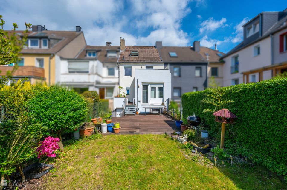 Urbanes Hideaway: Modernes Zuhause mit zeitgemäßer Ausstattung in City-Nähe in Essen