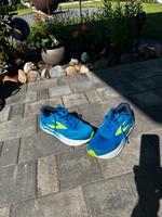 Brooks Gost2 Max Laufschuhe Sachsen - Hoyerswerda Vorschau
