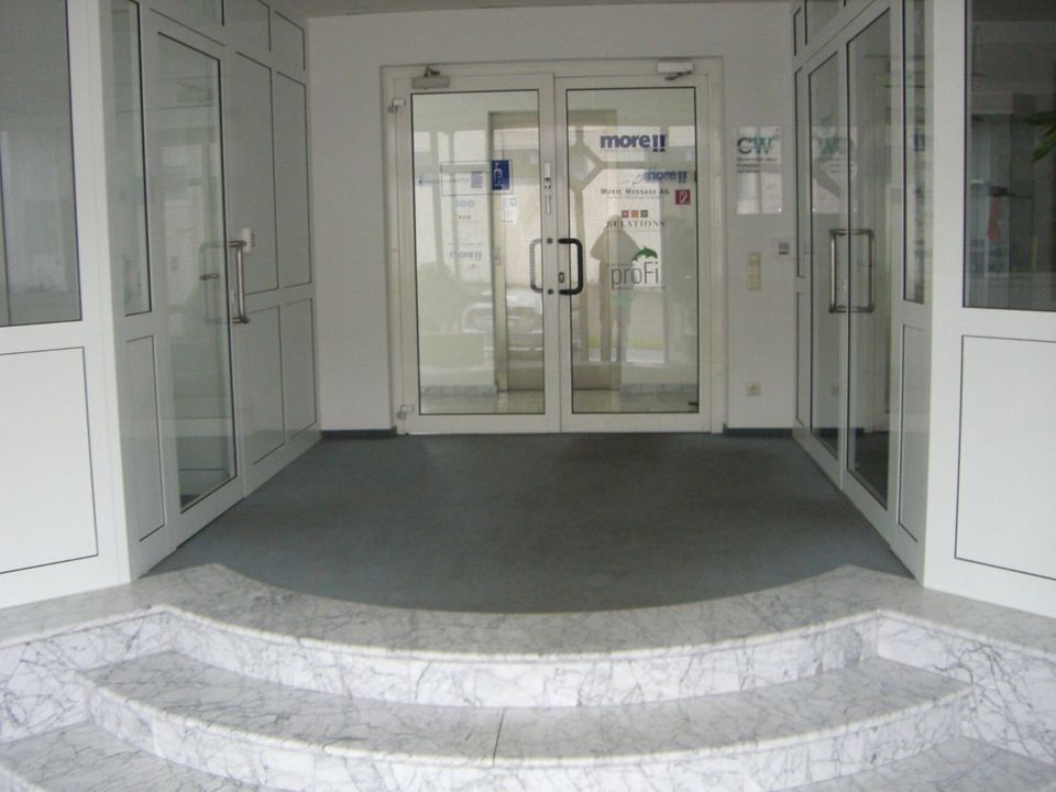 Büroraum (25 qm) zur Untermiete in Bürogemeinschaft in Bielefeld