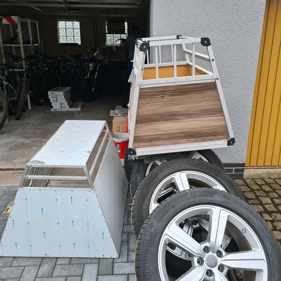 Hundetransportbox in Ludwigsau