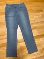 Leichte Sommer Jeans von BRAX Model Carola Gr. 36K NEUWERTIG Hessen - Kriftel Vorschau