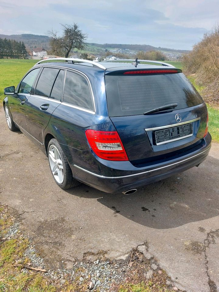 Mercedes-Benz C300 T CDI 4-Matic BlueEfficiency in Merenberg