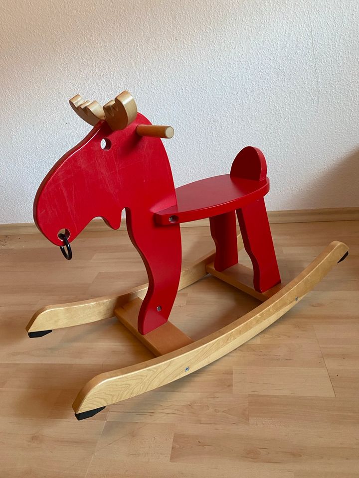 Schaukelpferd Elch Ikea rot Schaukeltier ❤️ Schukelelch in Wald-Michelbach