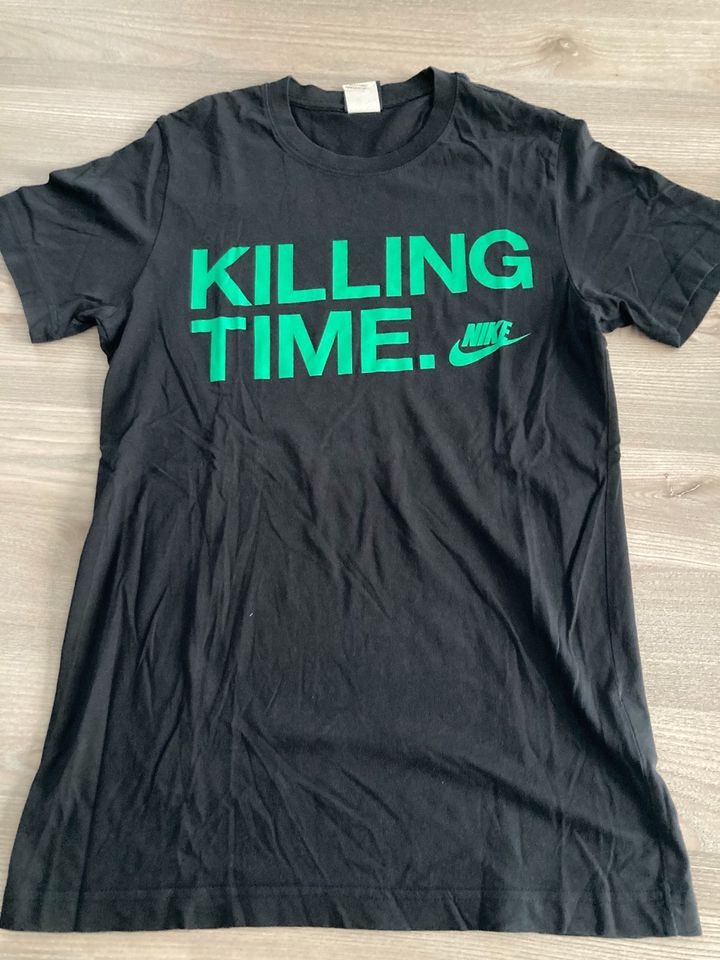 Nike Shirt KILLING TIME Gr. M Tee Shirt in Gettorf