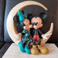 Micky und Minni Maus im Halbmond - Figuren aus Polyresin München - Hadern Vorschau
