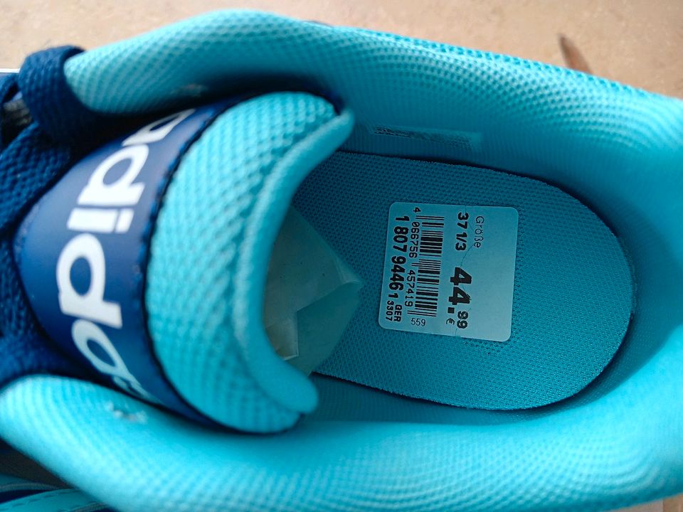Adidas Hoops Gr. 37 1/3 NEU in blau in Kelheim