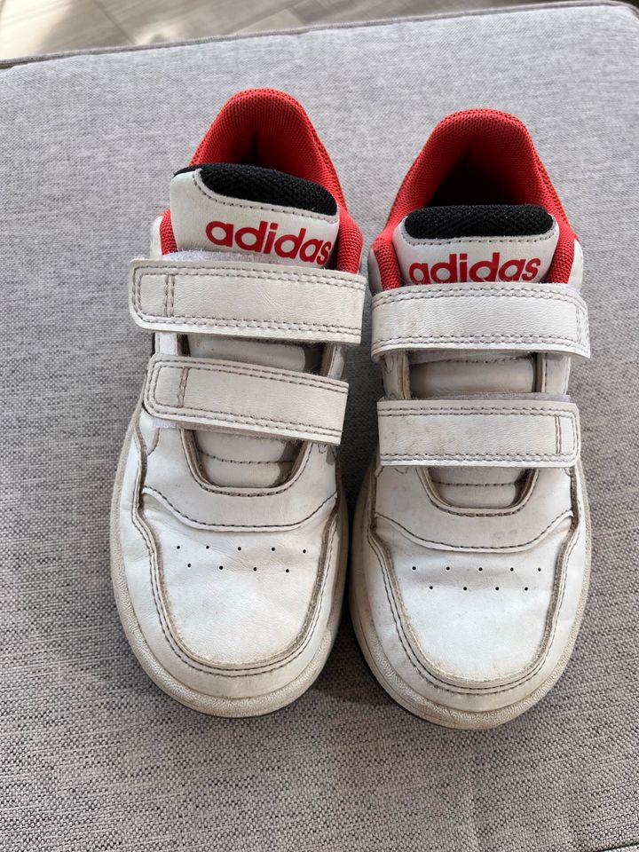 Adidas Schuhe Sneaker Kinder Größe 30 weiß in Rielasingen-Worblingen