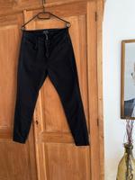 Comma Jeans June Fit 38, schwarz Nordrhein-Westfalen - Mönchengladbach Vorschau