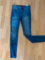 Jeans Hose von Hollister Niedersachsen - Selsingen Vorschau