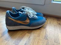 Nike Turnschuhe Sneaker 38 blau Gold Rheinland-Pfalz - Mainz Vorschau