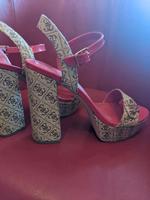 Sandaletten von Guess Nordrhein-Westfalen - Dinslaken Vorschau