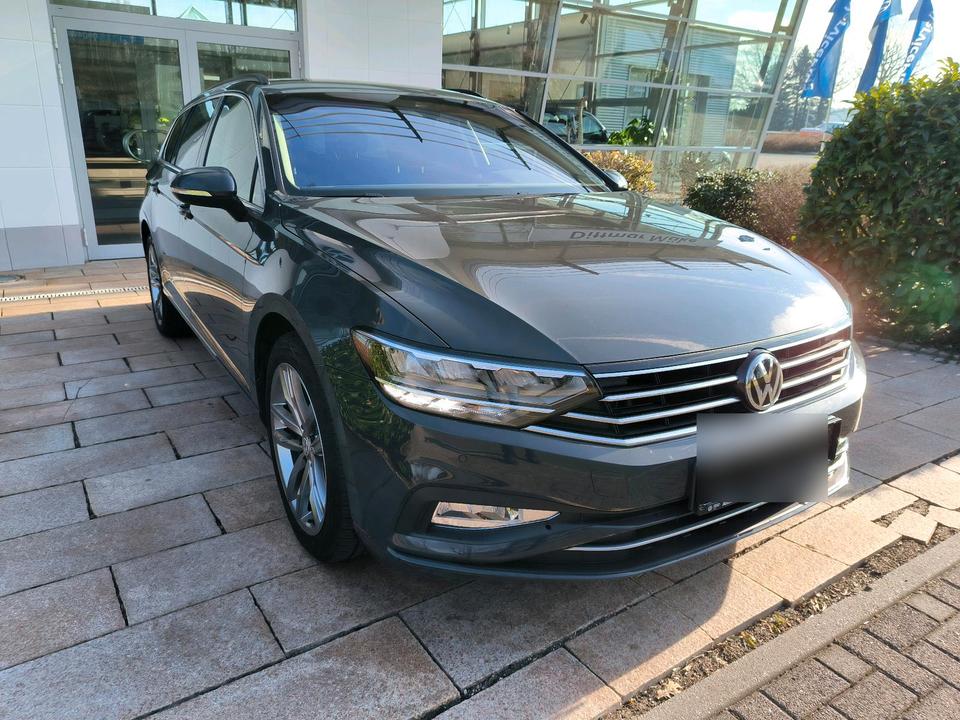 Volkswagen Passat Variant 4Motion TDI 190 PS DSG Business in Marienberg