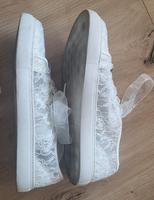 Sneaker weiß Spitze Hochzeitsschuh Mecklenburg-Vorpommern - Stralsund Vorschau