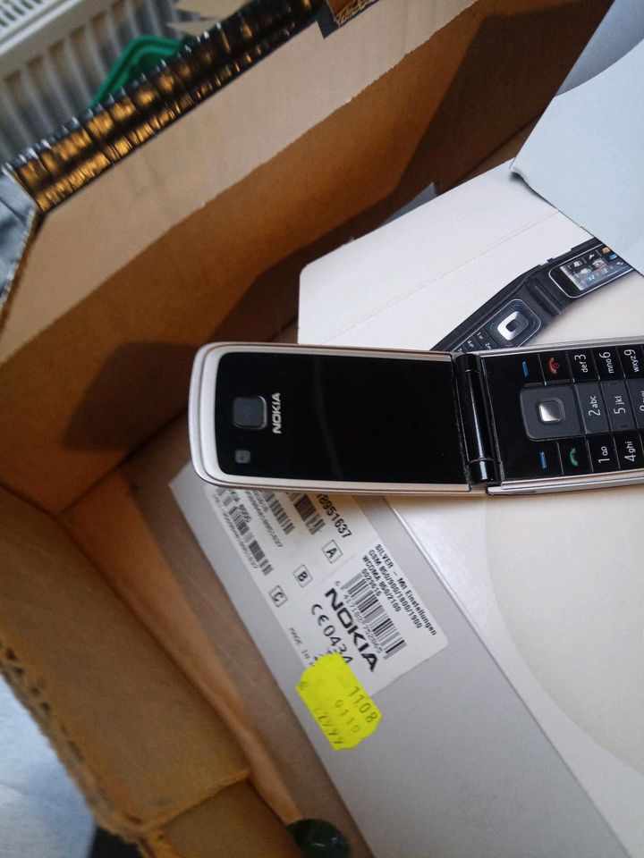 5 Stück Nokia Handy 6600 fold/6300/6555/6210 in Süsel