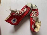 Converse 40 rot gebraucht aber guter Zustand Köln - Höhenberg Vorschau