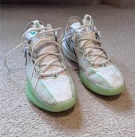 Nike GT Cut 3 Basketballschuhe 38,5 Sachsen - Adorf-Vogtland Vorschau