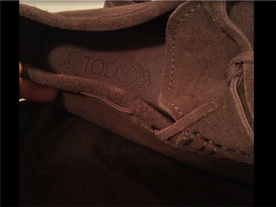 NEUE TODS Herrenschuhe in Köln