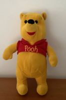 Winnie Pooh Kuscheltier Stofftier Plüschtier rotes Shirt Hessen - Rödermark Vorschau