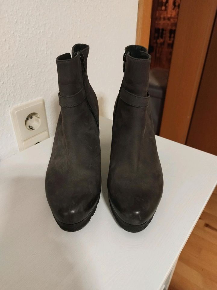 Neue Paul Green Stiefeletten dunkelgrau 6 1/2 in Lauterach