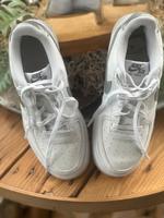 Nike Air Force 1 weiß Größe 37, neuwertig Niedersachsen - Rechtsupweg Vorschau