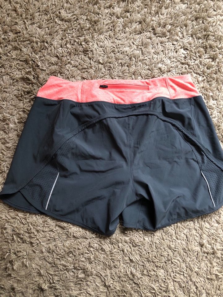 Specialized Radhosen Shorts Damen neu L 40 in Selbitz