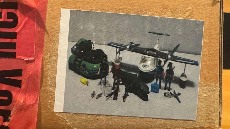 Playmobil Polizeiflugzeug und Gangster Hovercraft mit Krokodil in Bramsche