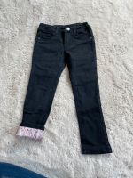 Ungetragene schwarze Thermojeans gr 110 Hessen - Eschborn Vorschau