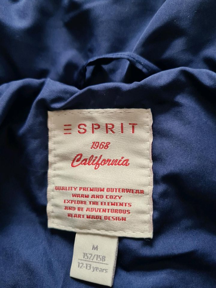 Esprit/leichte Winterjacke/152-158/ Jacke/blau in Parsberg