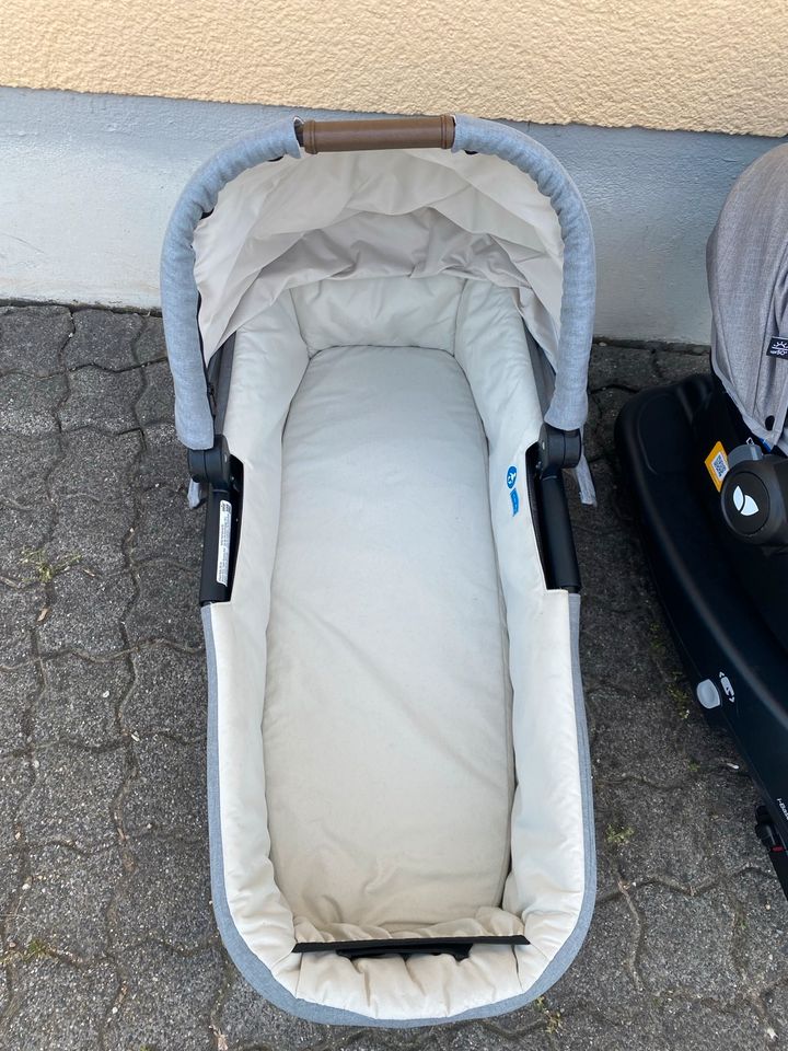 Kinderwagen Set Joie mit Isofix in Königsbrunn