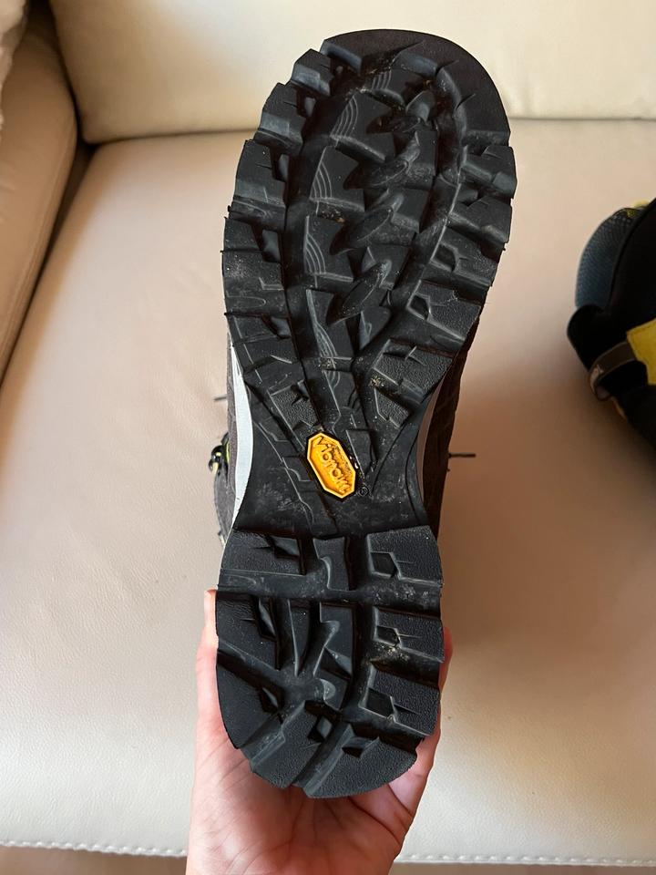 Meindl Wanderstiefel Air Revolution Ultra Gr. 42,5 in Hockenheim