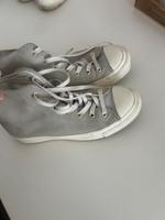Converse aus Leder Duisburg - Rheinhausen Vorschau