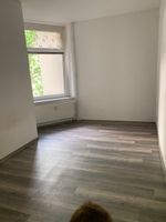 3 Zimmer mit Balkon - Grosses Bad mit Badewanne - (Basedowstr. 9) Sachsen-Anhalt - Magdeburg Vorschau