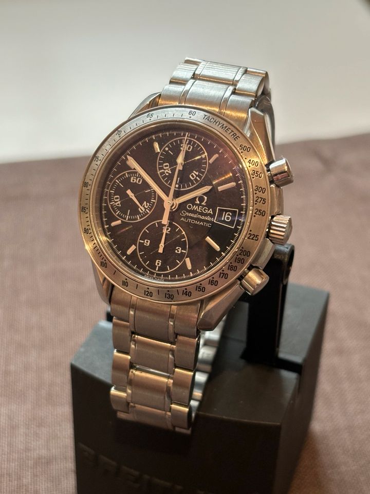 Omega Speedmaster mit Box und Papieren in Traumzust. Mit 1J Gew. in Hamburg