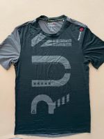 Reebok Shirt Speddwicks, sehr ausgefallen, neu, schwarz/ grau Bochum - Bochum-Ost Vorschau