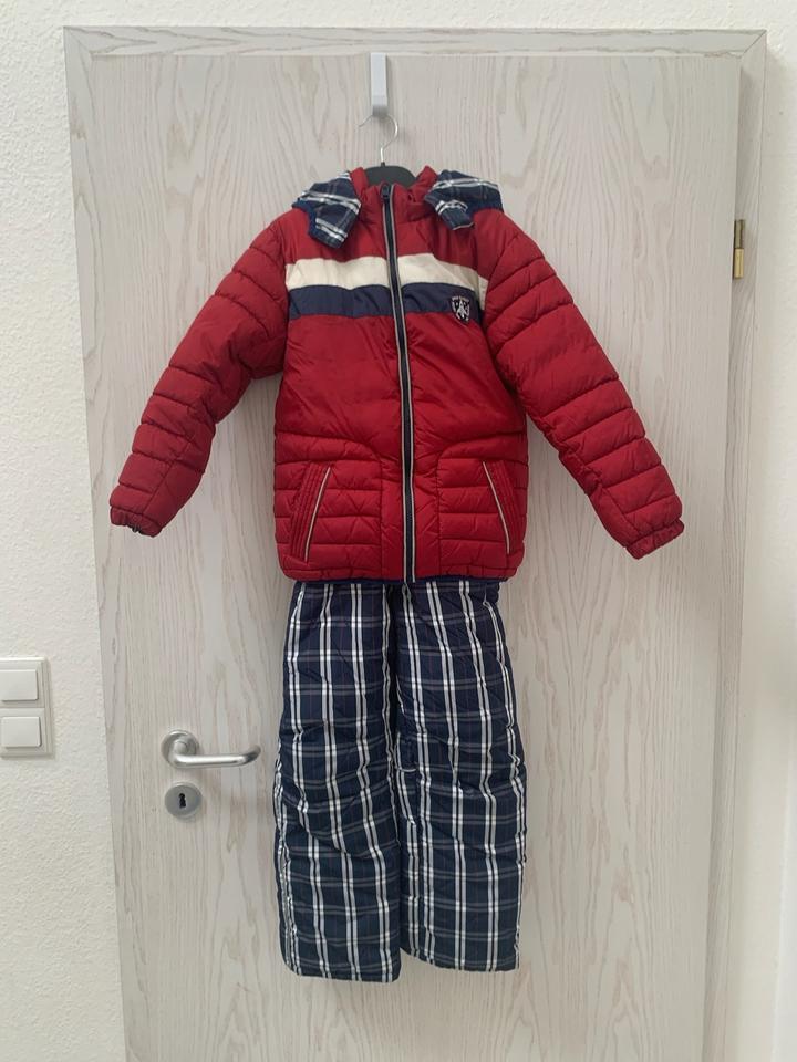 Schneeanzug (Jacke & Latzhose) von Kanz in Größe 128 in Groß-Zimmern