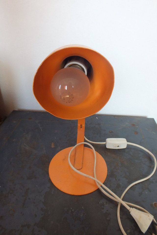 Lampe Orange 70er Jahre retro Schreibtisch in Pocking