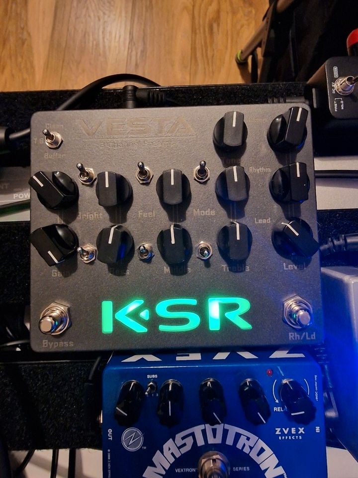 KSR Vesta Guitar Preamp - Fast neu Effektpedal für E-Gitarre in Berlin