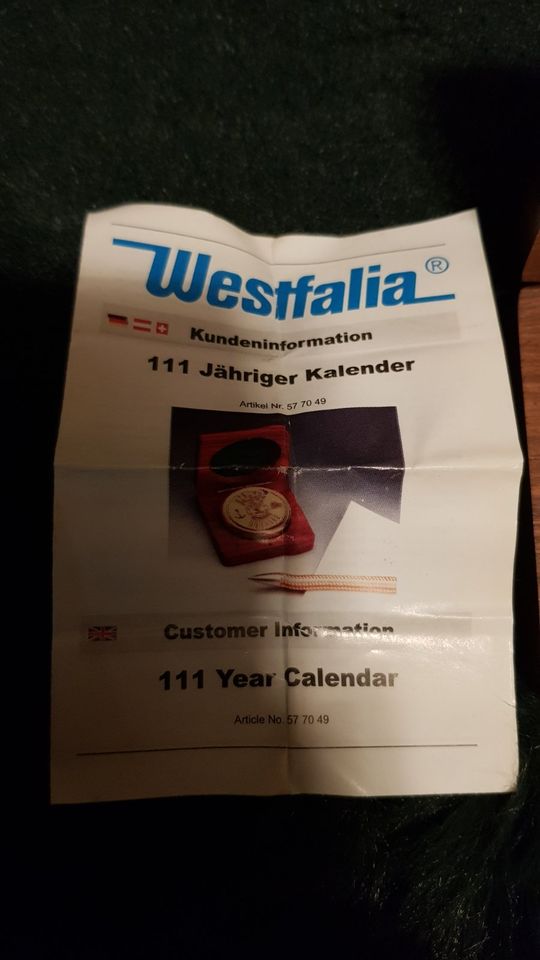 111-jähriger Kalender in Taschenformat in Mainz